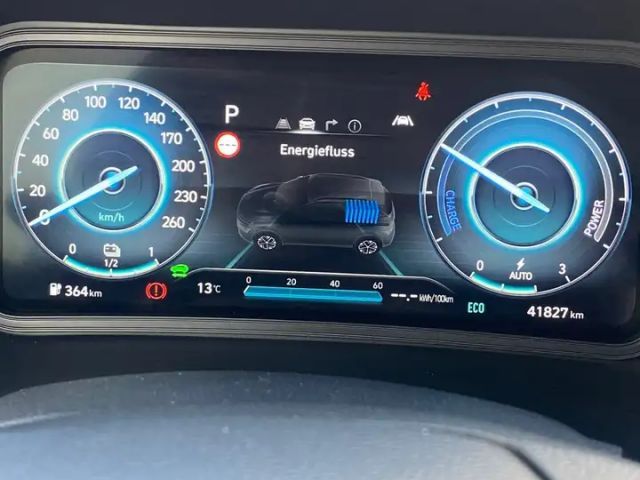 Hyundai Kona 64 kWh Electric Prime