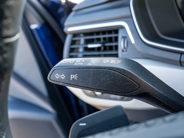 Audi A4 40 TFSI Avant S-Tronic