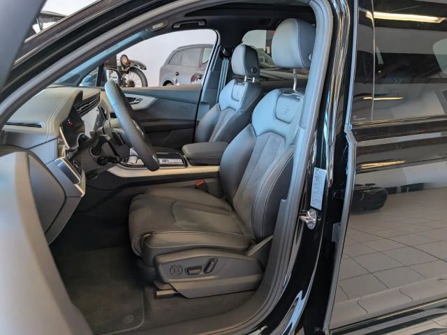 Audi Q7 50 TDI Quattro S-Line