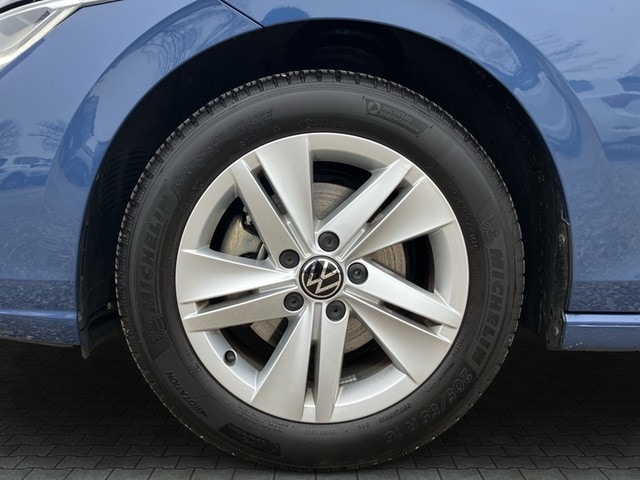 Volkswagen Golf 1.5 TSI Life Variant