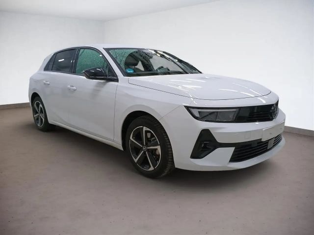 Opel Astra GS-Line Grand Sport