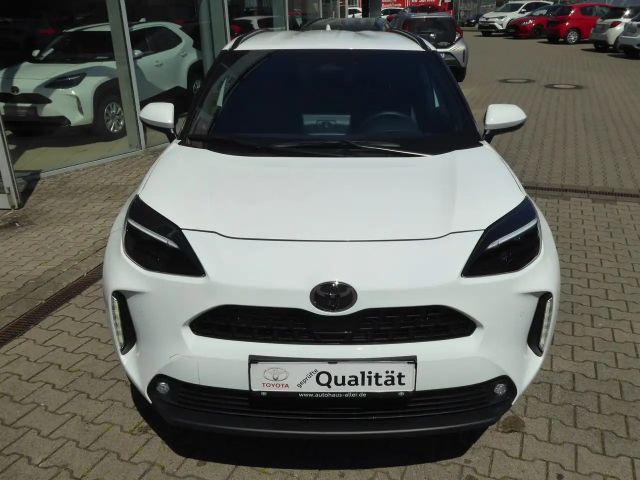 Toyota Yaris Cross Team D