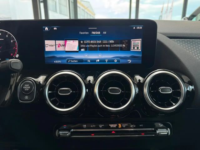 Mercedes-Benz B 180 Progressive