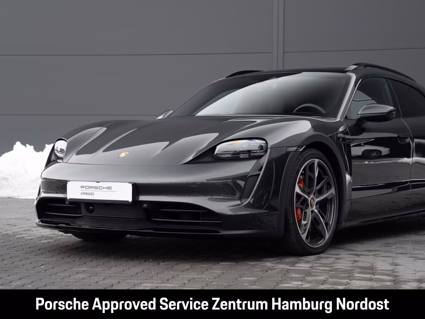 Porsche Taycan 4S Cross Turismo