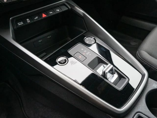 Audi A3 40 TFSI Sedan