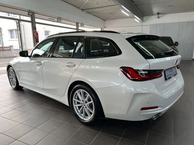 BMW 318 318d Touring