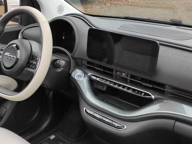 Fiat 500e La Prima by Bocelli