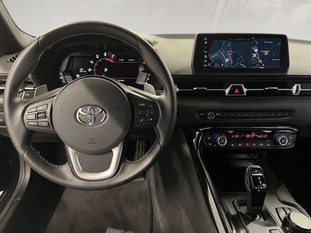 Toyota Supra Dynamic