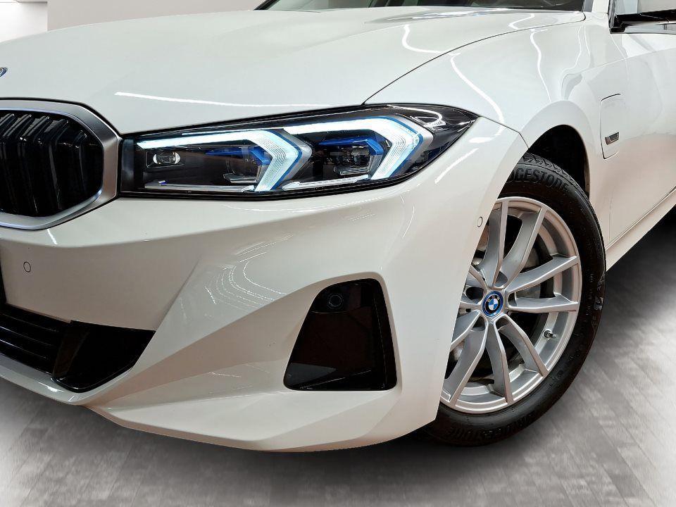 BMW 320 320e Touring