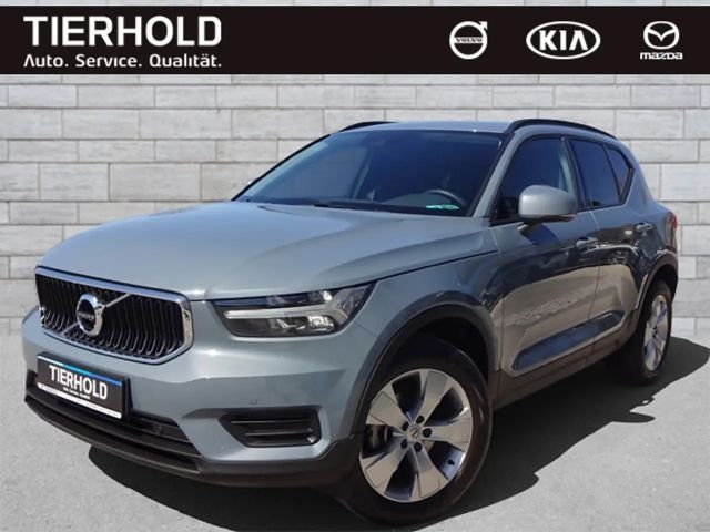 Volvo XC40 Core Momentum T3