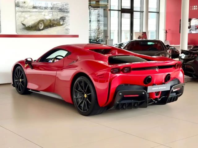 Ferrari SF90 Spider
