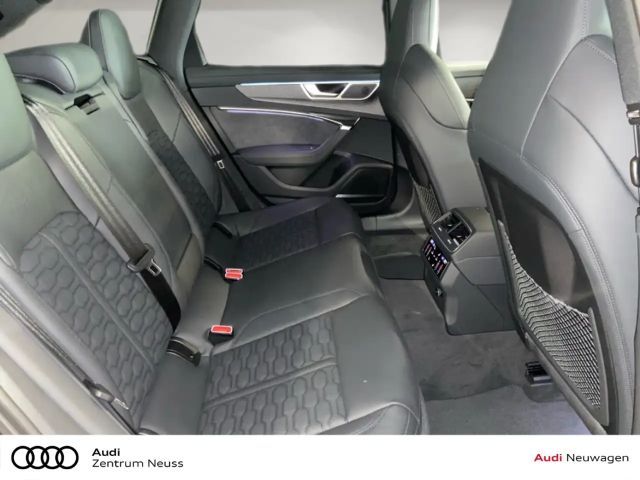 Audi RS6 Avant Performance Quattro