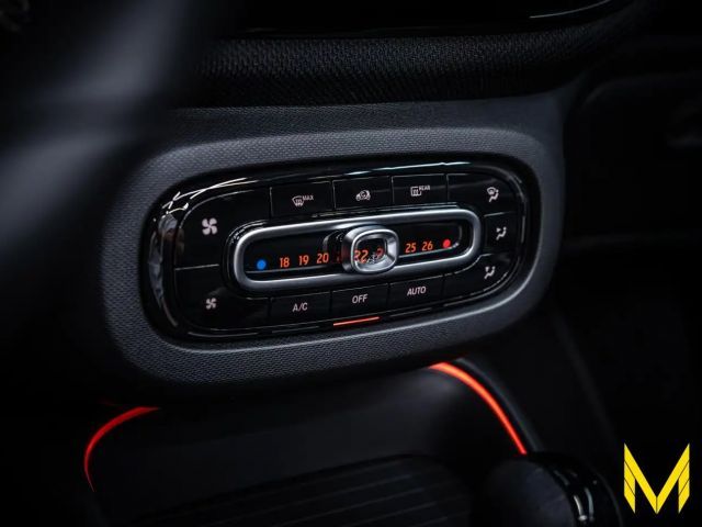 Smart EQ fortwo Cabrio JBL Prime