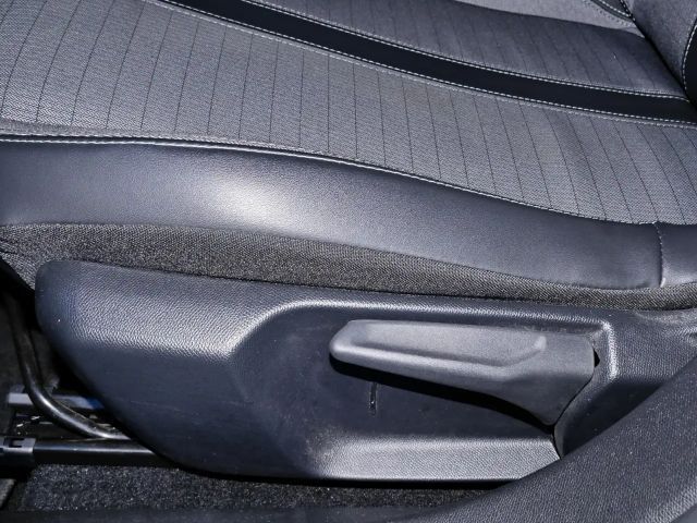 Peugeot 208 Allure Pack