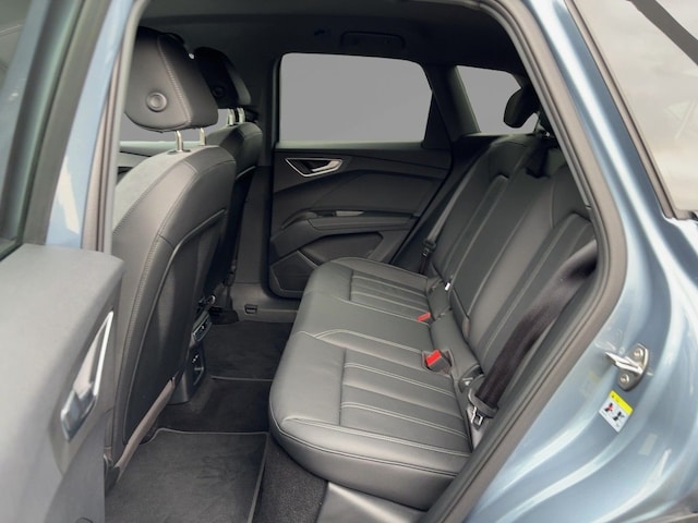 Audi Q4 e-tron SUV 45 e-tron Audi Q4 e-tron