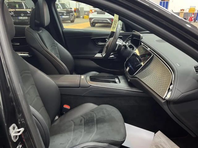 Mercedes-Benz E 220 AMG Line E 220 d Estate