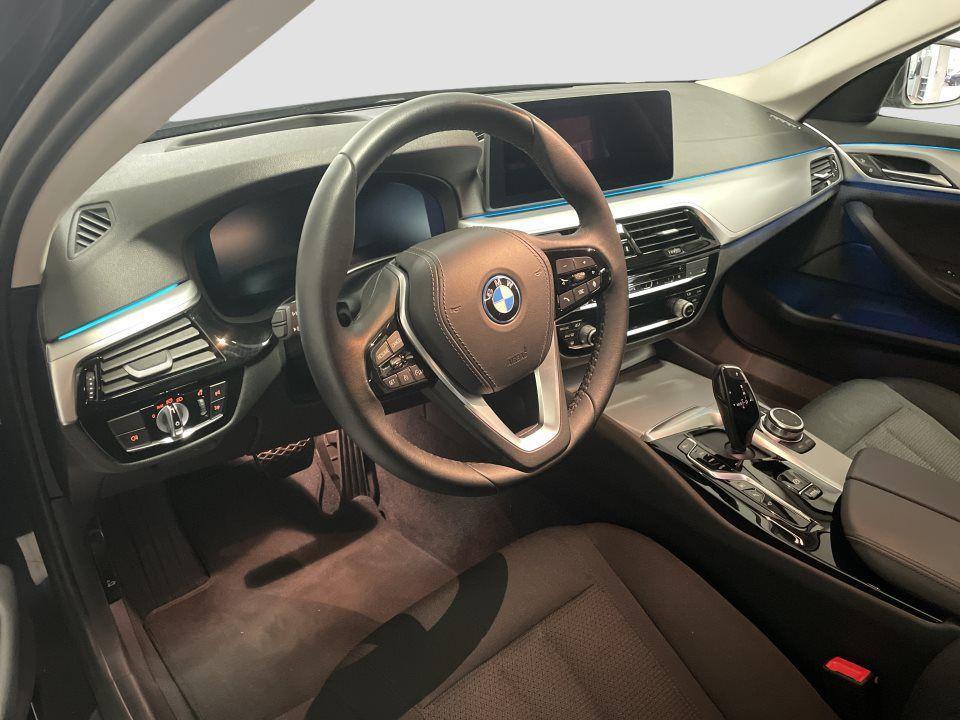 BMW 530 530e Touring