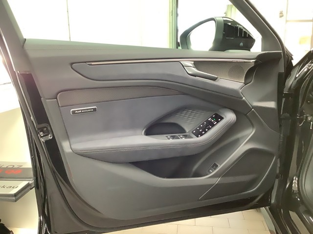 Audi A6 e-tron Avant Quattro