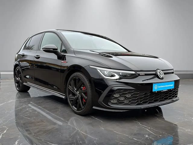 Volkswagen Golf GTI Style