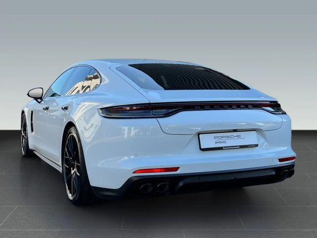 Porsche Panamera 4 E-Hybrid