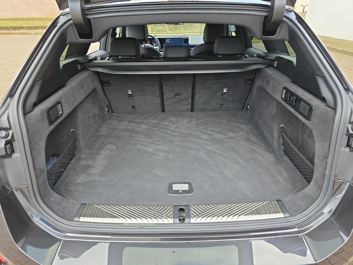 BMW 540 540d M-Sport Touring xDrive