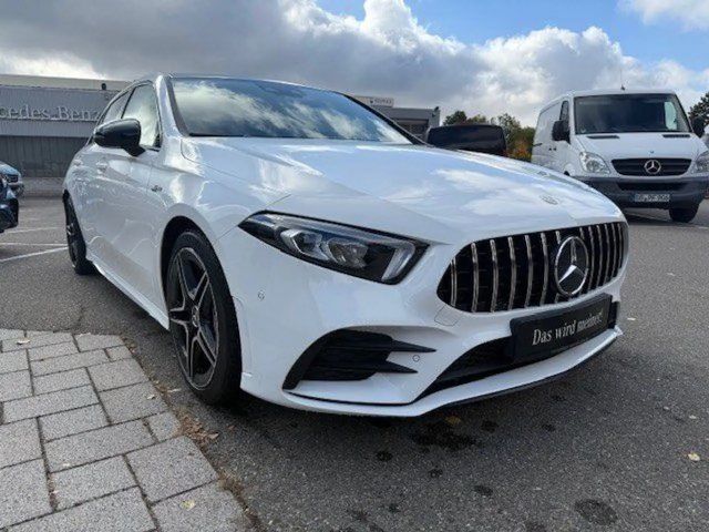 Mercedes-Benz A 35 AMG AMG Line