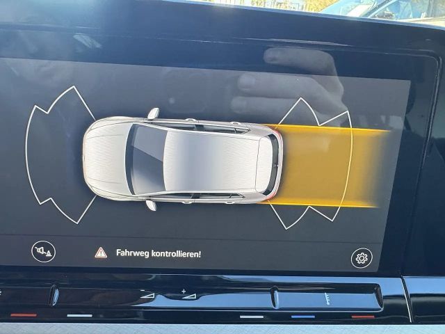 Volkswagen Golf DSG Life