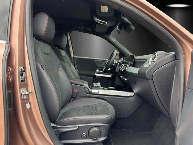 Mercedes-Benz GLB 250 4MATIC AMG Line