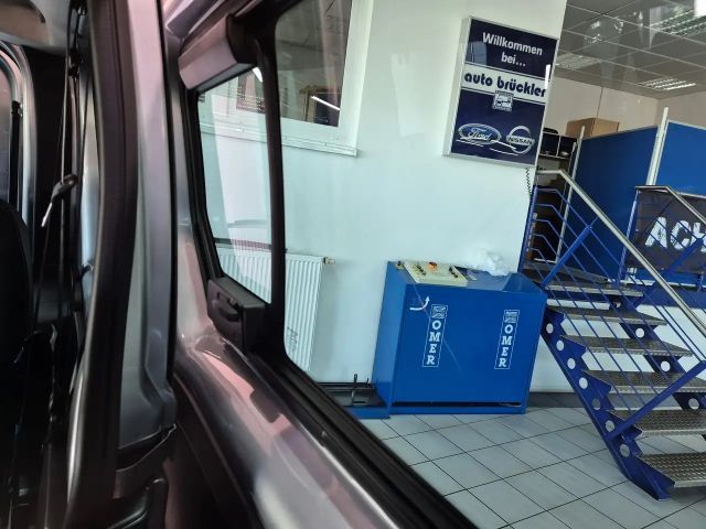 Nissan Primastar Tekna dCi 170