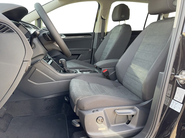 Volkswagen Touran 2.0 TDI DSG Highline R-Line