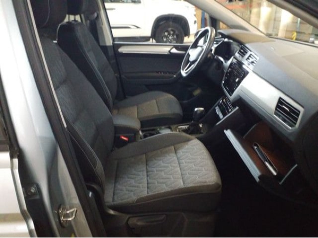 Volkswagen Touran 1.5 TSI DSG Move