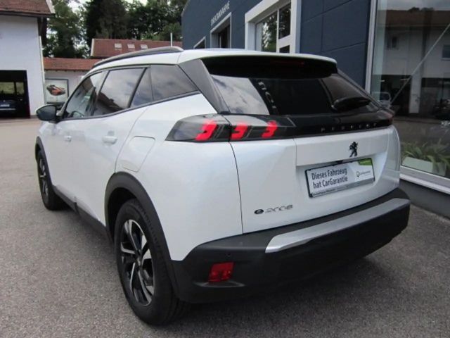 Peugeot E-2008 Allure Pack