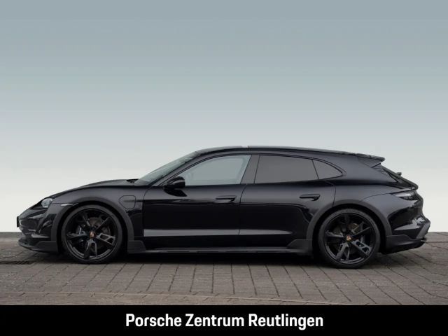Porsche Taycan 4 Cross Turismo