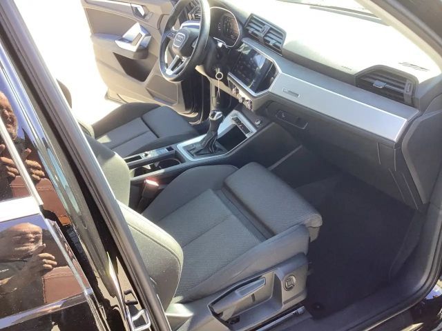 Audi Q3 45 TFSI Hybride