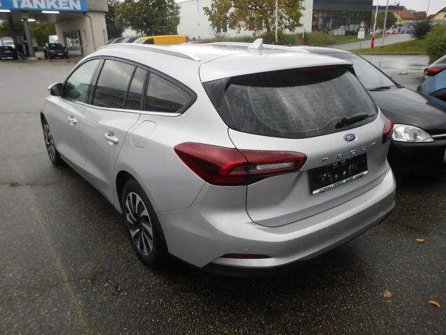 Ford Focus EcoBoost Titanium