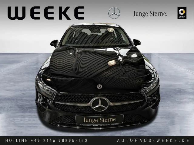 Mercedes-Benz A 180 Progressive