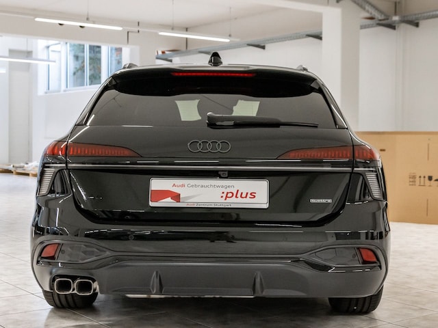 Audi A6 Avant Quattro S-Tronic