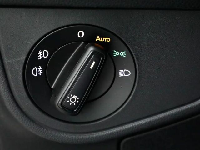 Volkswagen Taigo 1.0 TSI R-Line