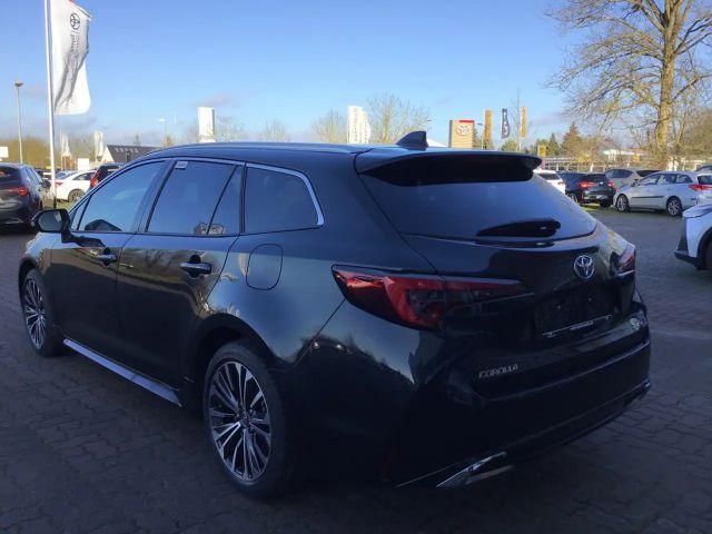 Toyota Corolla Hybride Team D Touring