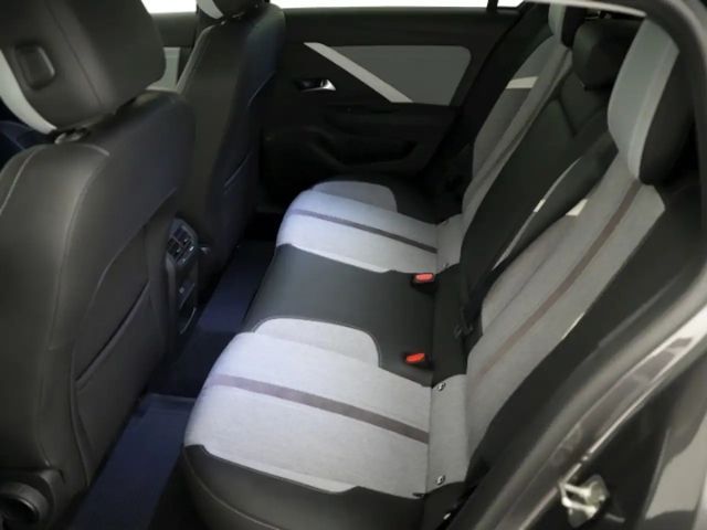 Opel Astra Elegance Sports Tourer