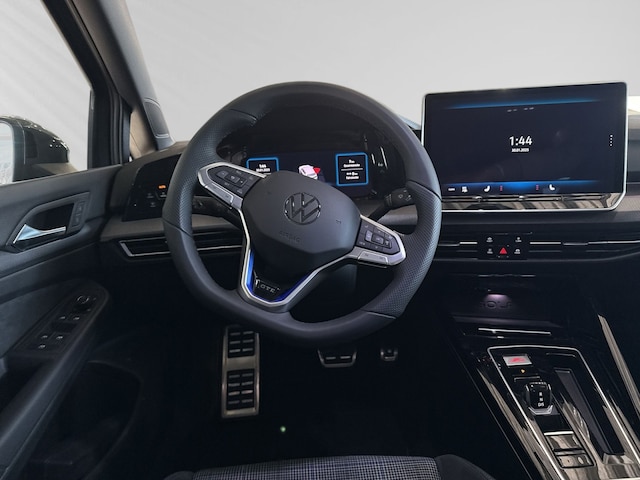 Volkswagen Golf GTE Hybrid