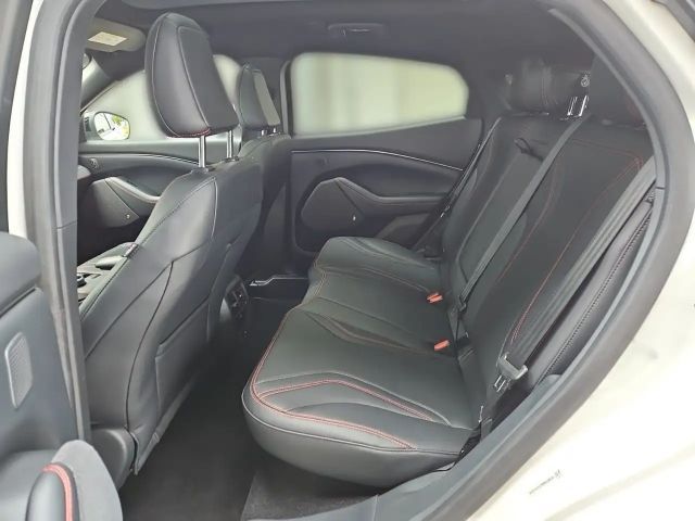 Ford Mustang Mach-E AWD