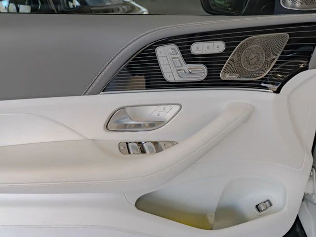 Mercedes-Benz GLS 600 Maybach