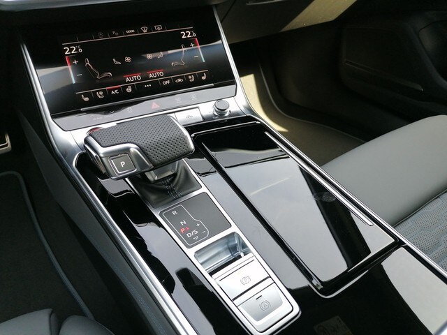 Audi A6 e-tron Avant Performance Quattro