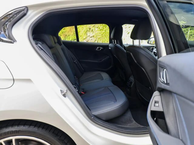 BMW 118 118i M-Sport Sedan