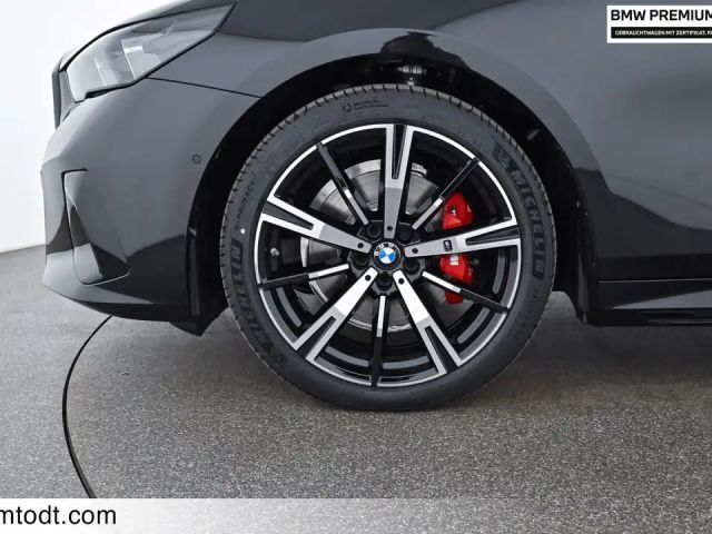 BMW 520 520d M-Sport xDrive