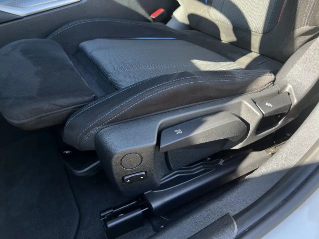 BMW 320 320d M-Sport Touring