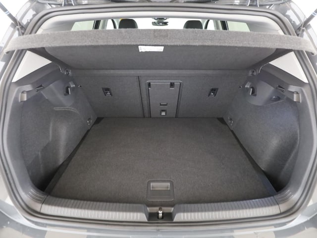 Volkswagen Golf 1.5 TSI Golf VIII