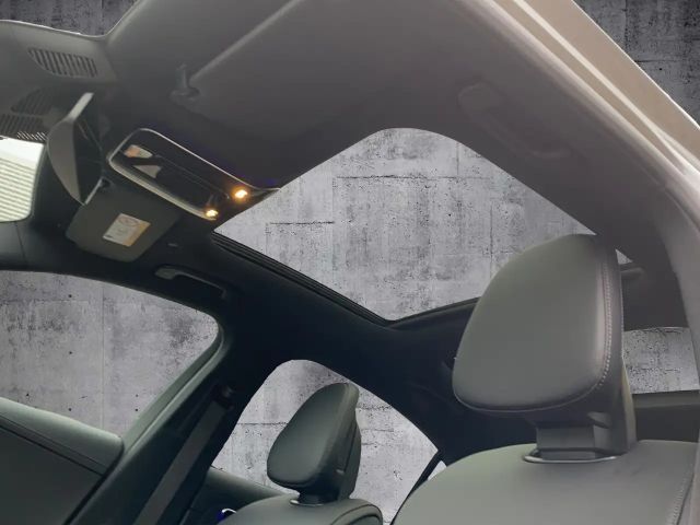 Mercedes-Benz C 300 AMG Line C 300 d Sedan