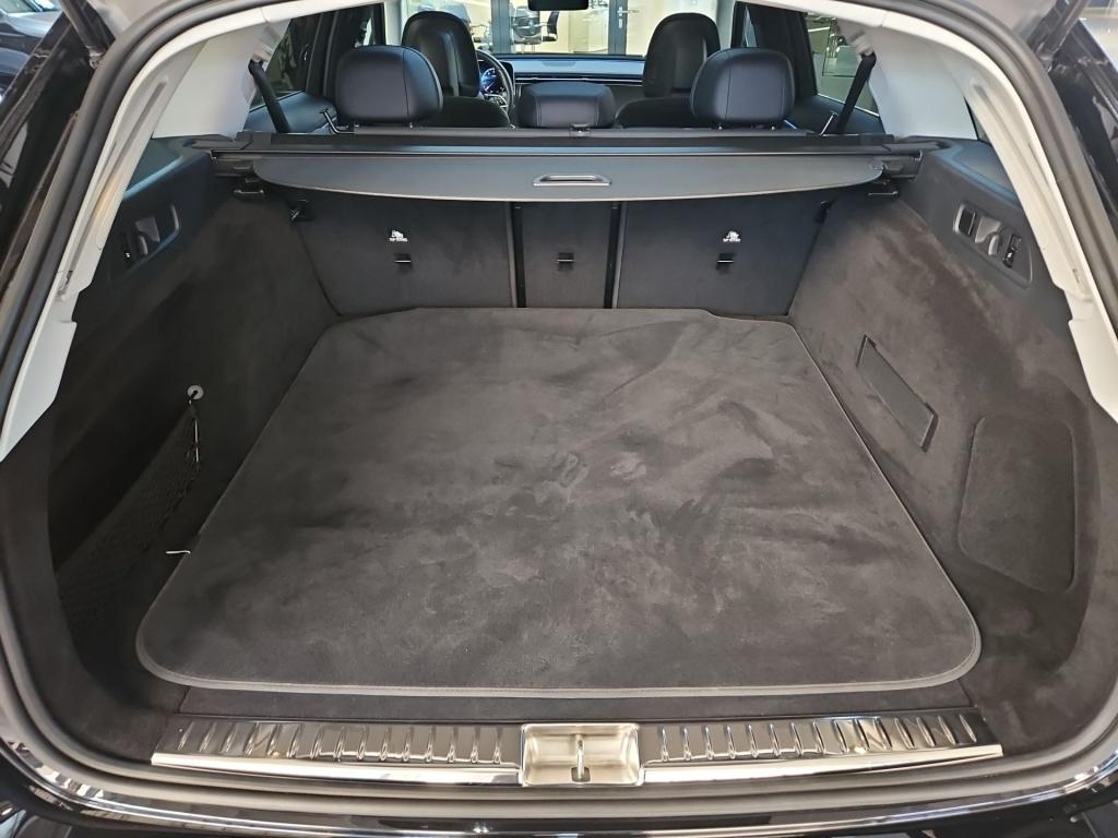 Mercedes-Benz E 200 AVANTGARDE Estate